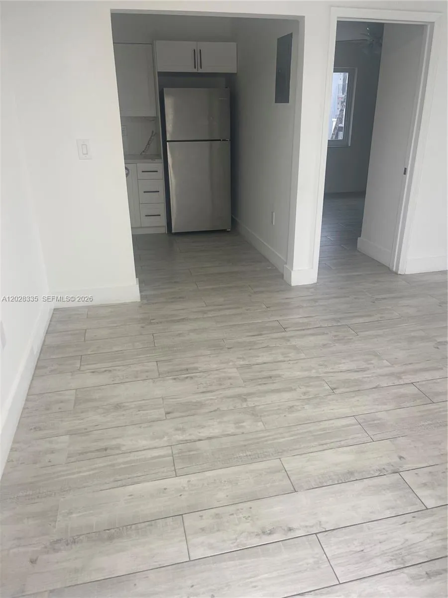 2008 SW 3rd St # 4, Miami FL 33135