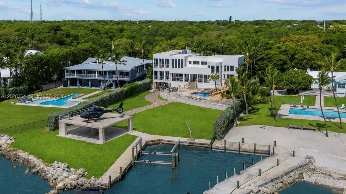 89401 Old Highway, Plantation Key FL 33070