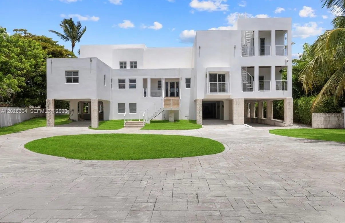 89401 Old Highway, Plantation Key FL 33070
