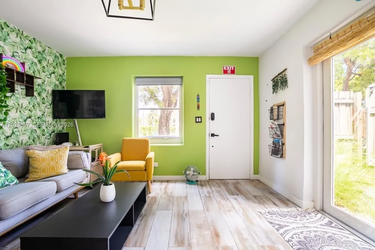 1516 S 17th Ave # 1516, Hollywood FL 33020