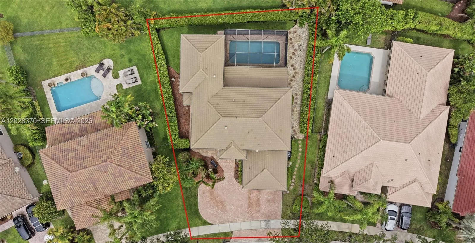 2608 Oakbrook Ct, Weston FL 33332