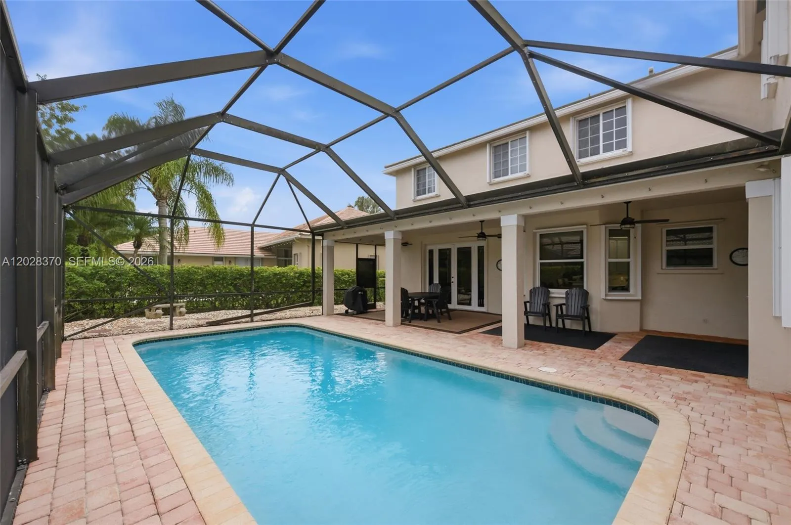 2608 Oakbrook Ct, Weston FL 33332