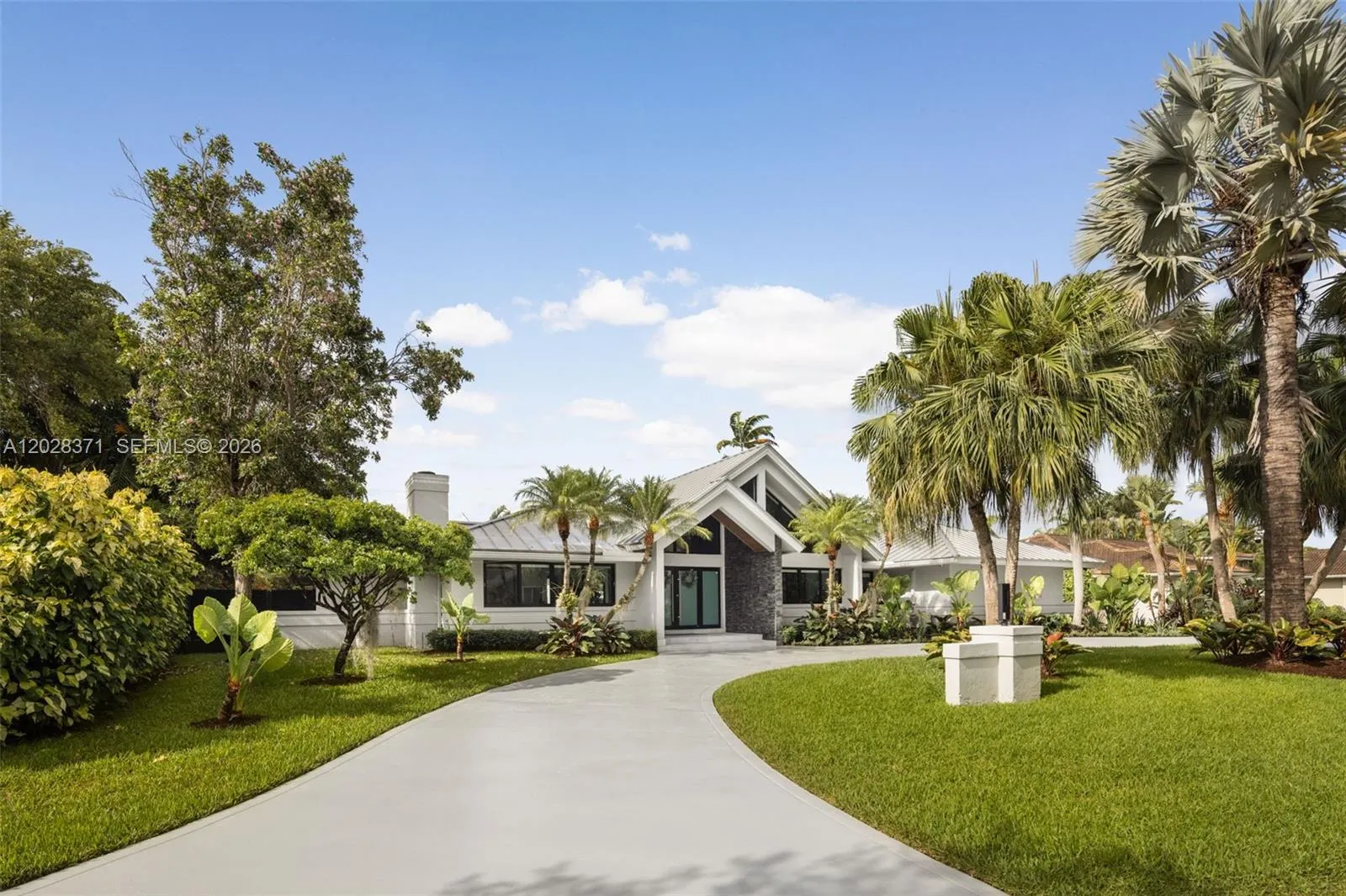 7440 SW 106th St, Pinecrest FL 33156