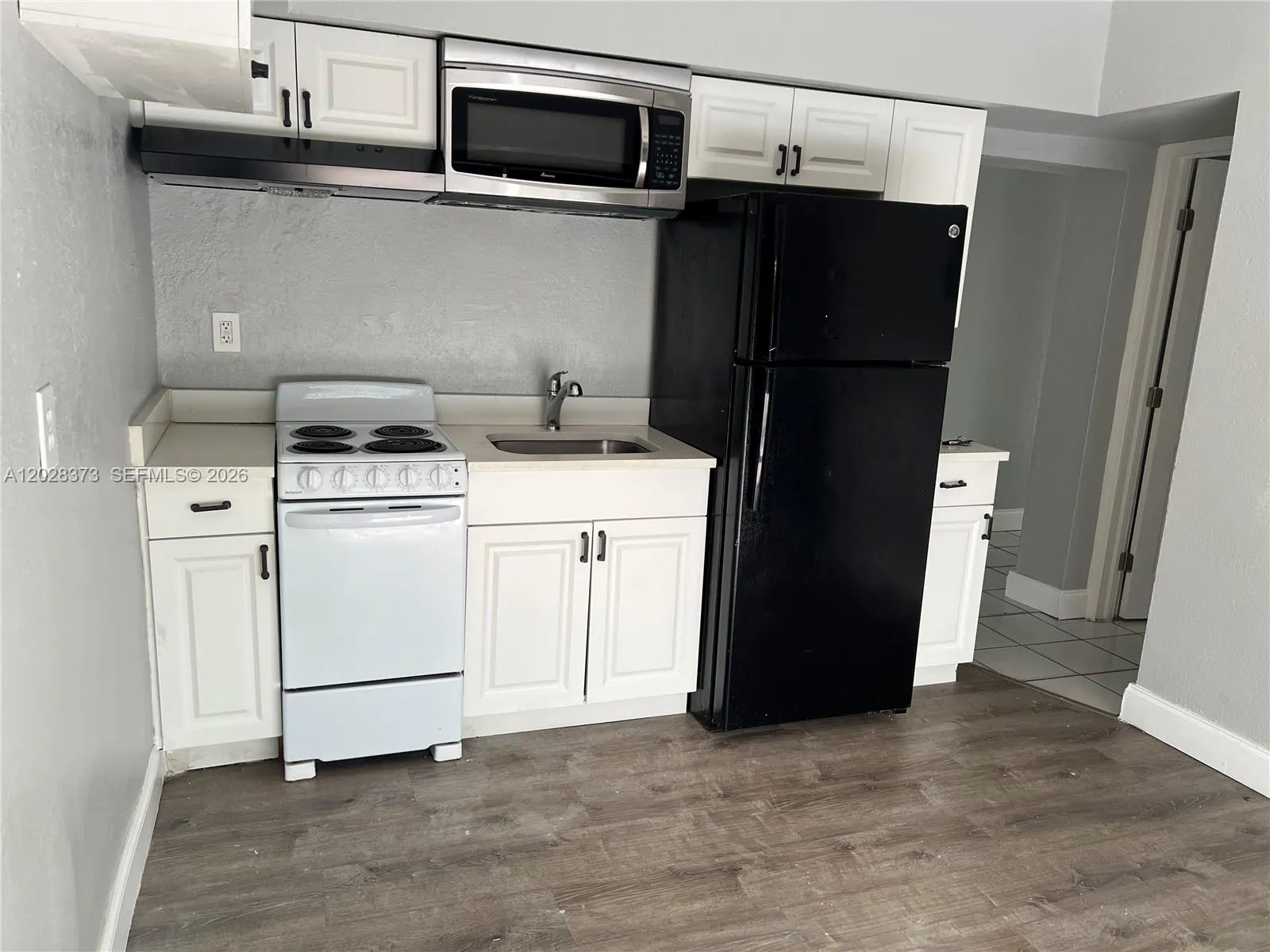 2118 N 19th Ave # 4, Hollywood FL 33020