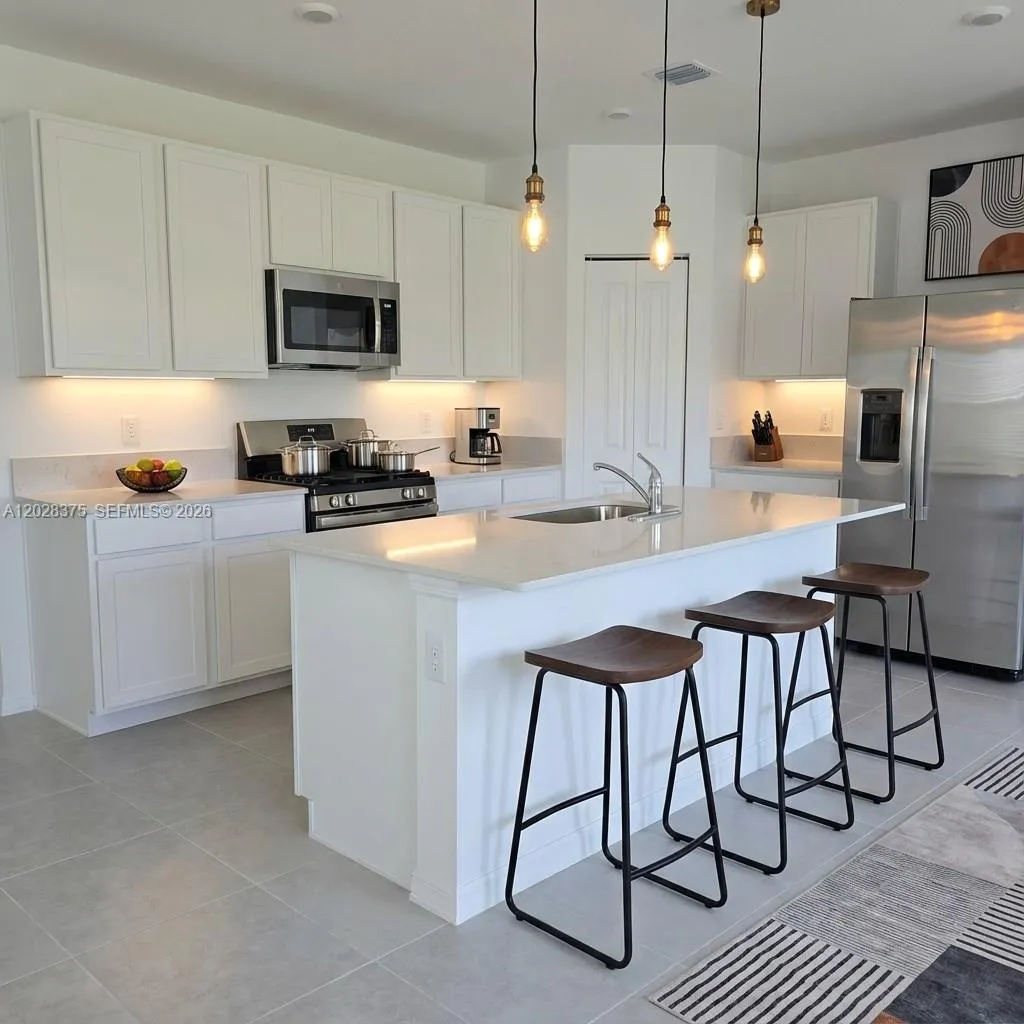5917 Sweetwood Dr, Port St. Lucie FL 34987