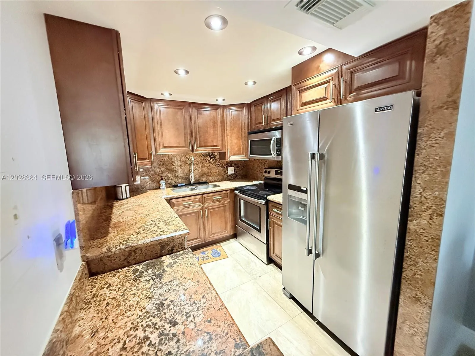 6101 N Falls Cir Dr # 405, Lauderhill FL 33319