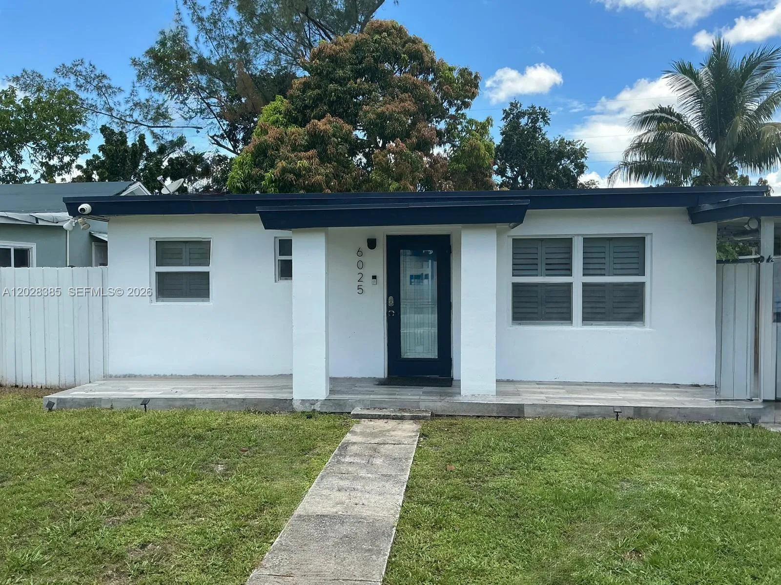 6025 SW 40th St, Miramar FL 33023
