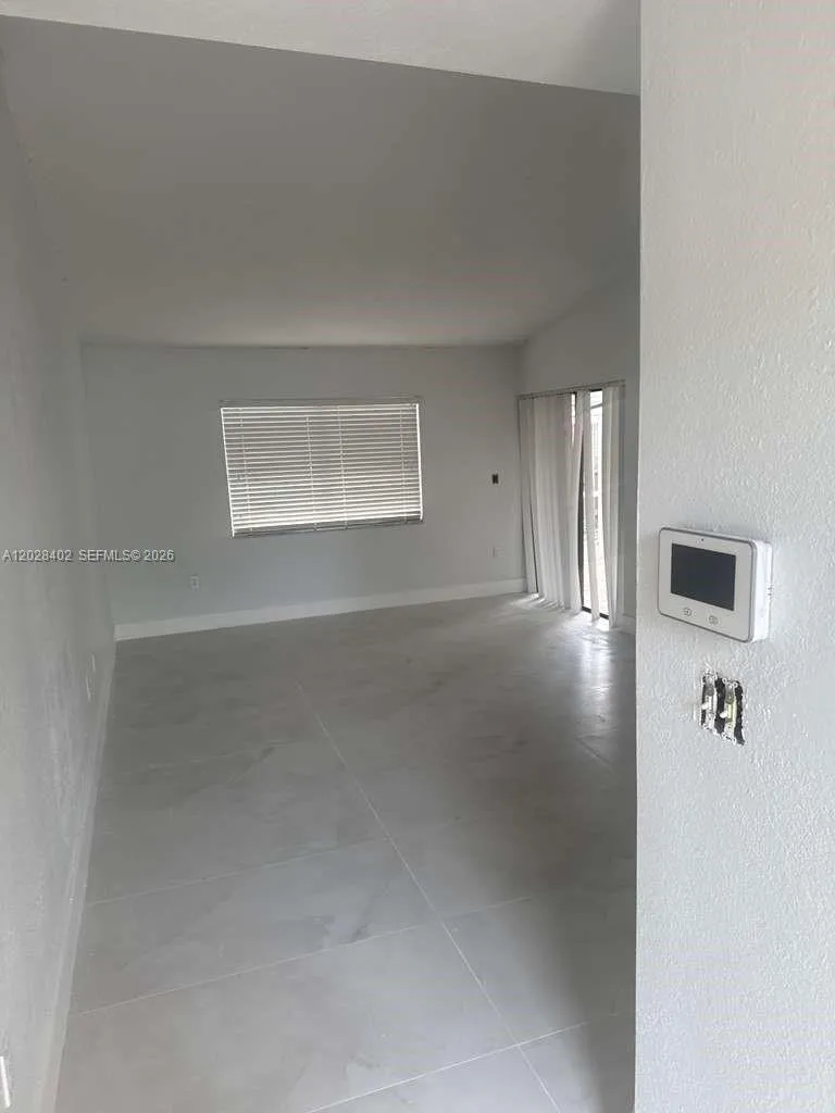10034 SW 221st St, Cutler Bay FL 33190