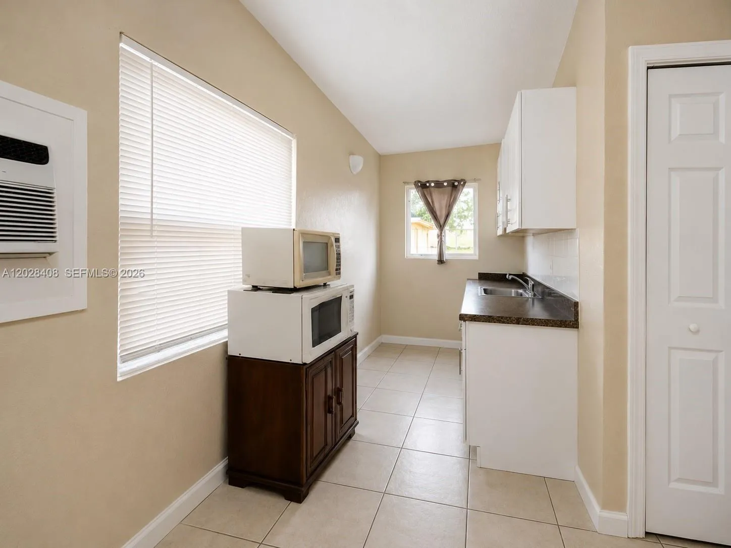 520 SW 6th Ave # 2, Homestead FL 33030