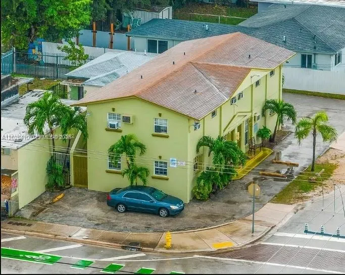 1500 NW 69th Ter, Miami FL 33147