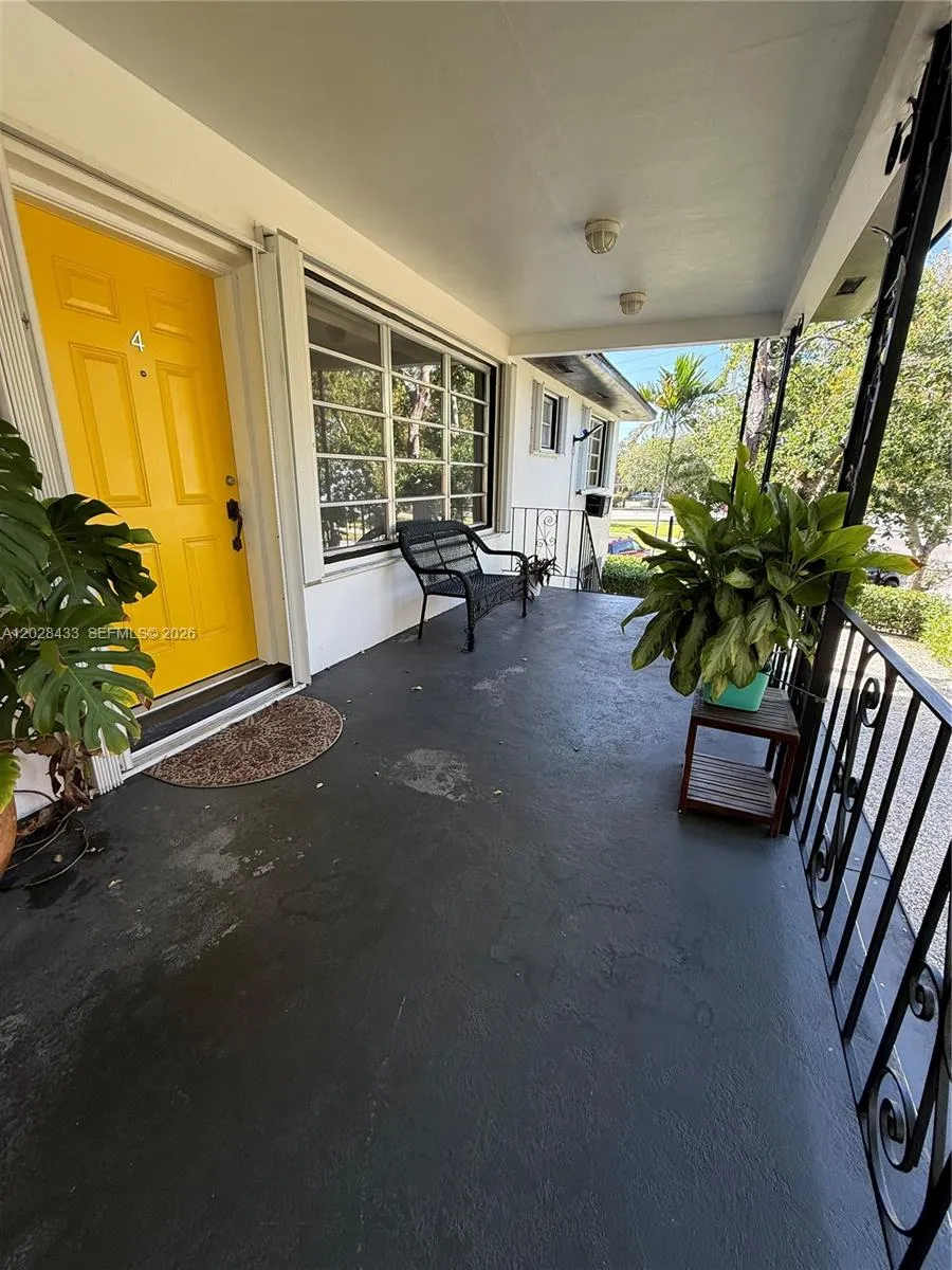 705 NE 92nd St # 3, Miami Shores FL 33138