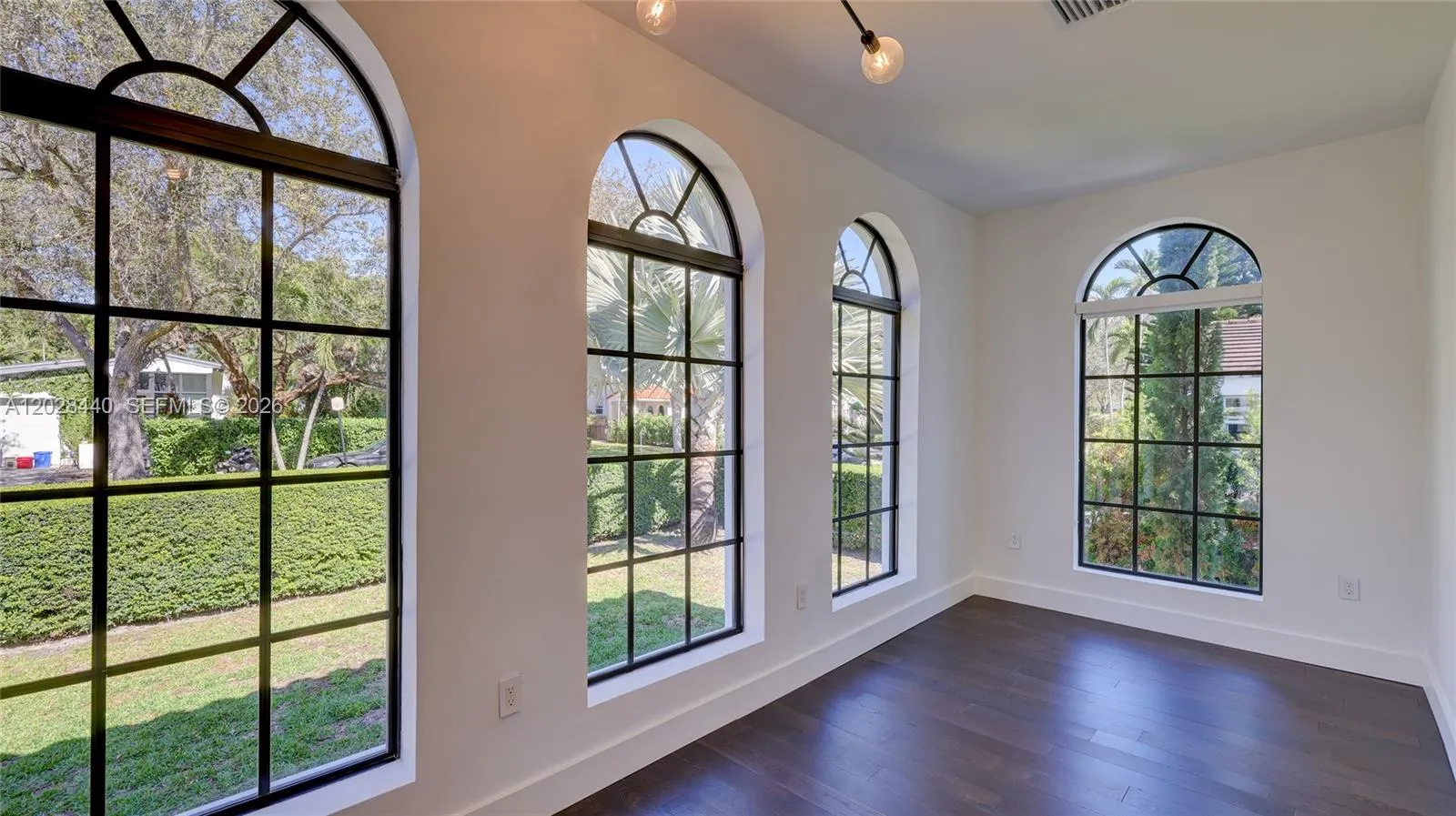 426 Aragon Ave, Coral Gables FL 33134