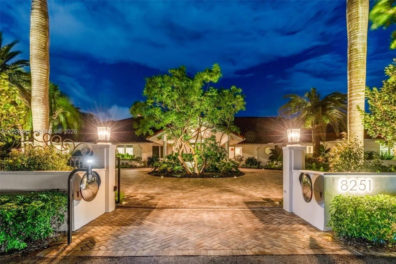 8251 Old Cutler Rd, Coral Gables FL 33143