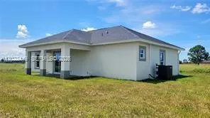 9019 E Crow Cir, La Belle FL 33935