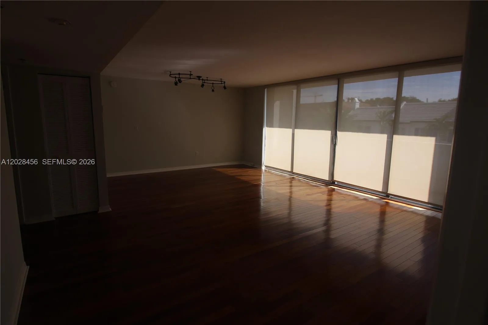 441 Valencia Ave # 202, Coral Gables FL 33134