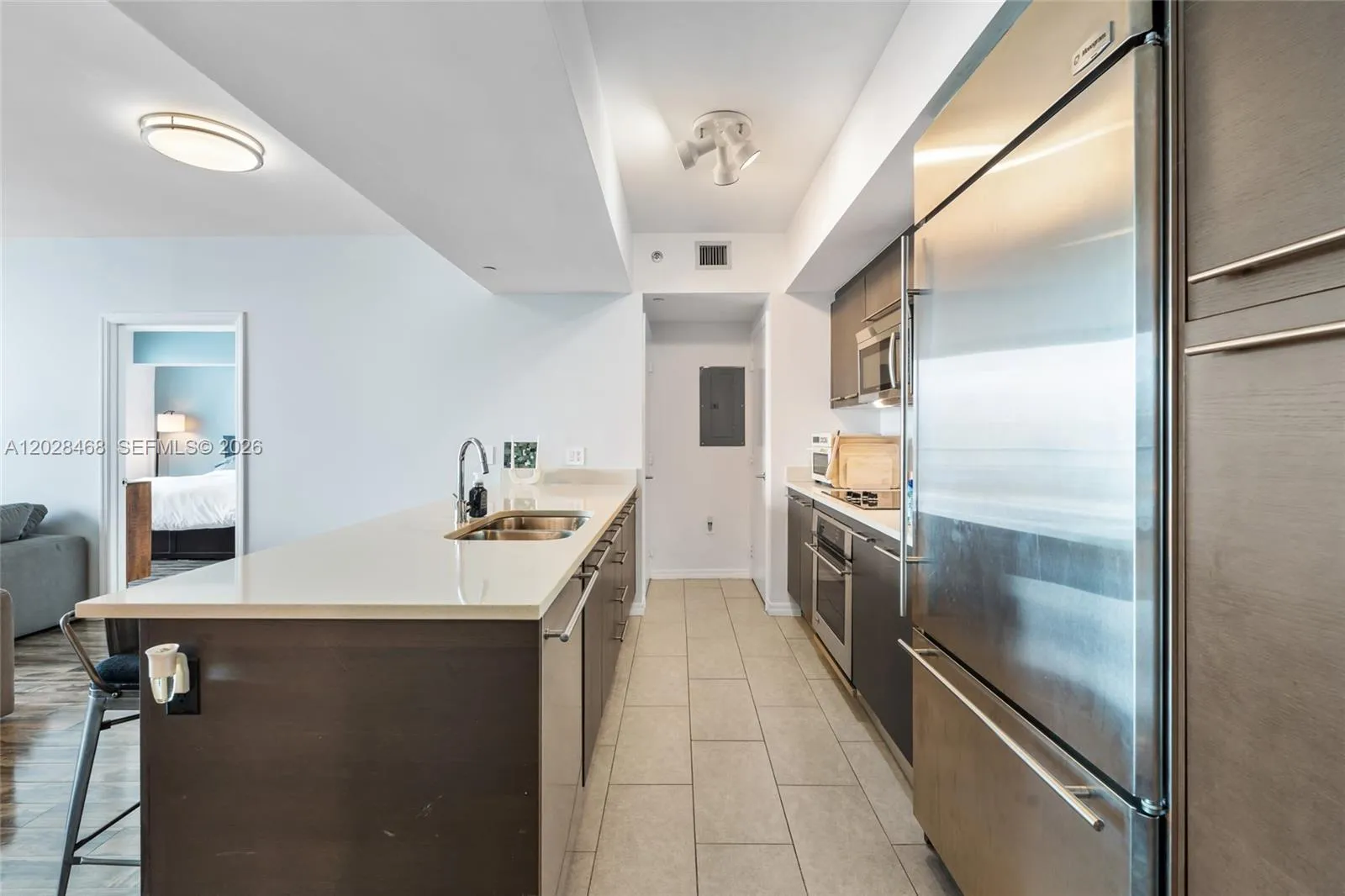 55 SE 6th St # 3303, Miami FL 33131