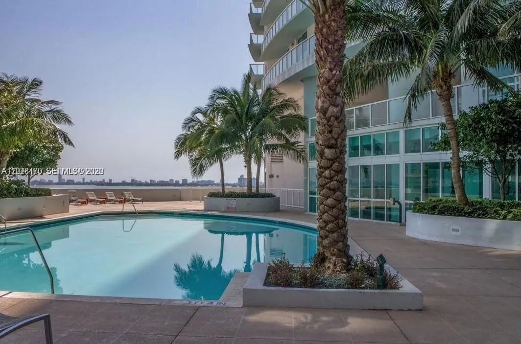 1900 N Bayshore Dr # 2415, Miami FL 33132