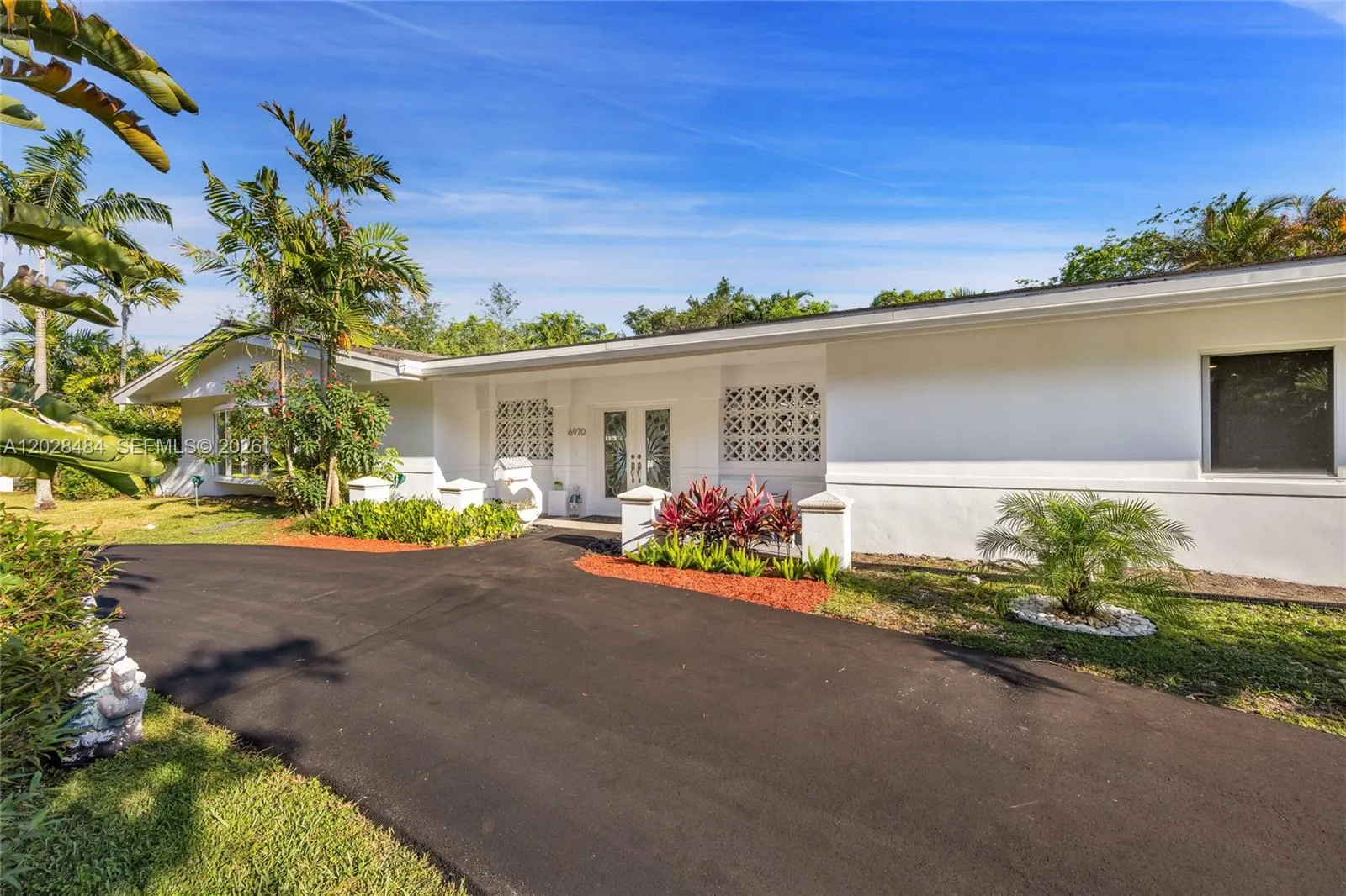 6970 SW 124th St, Pinecrest FL 33156