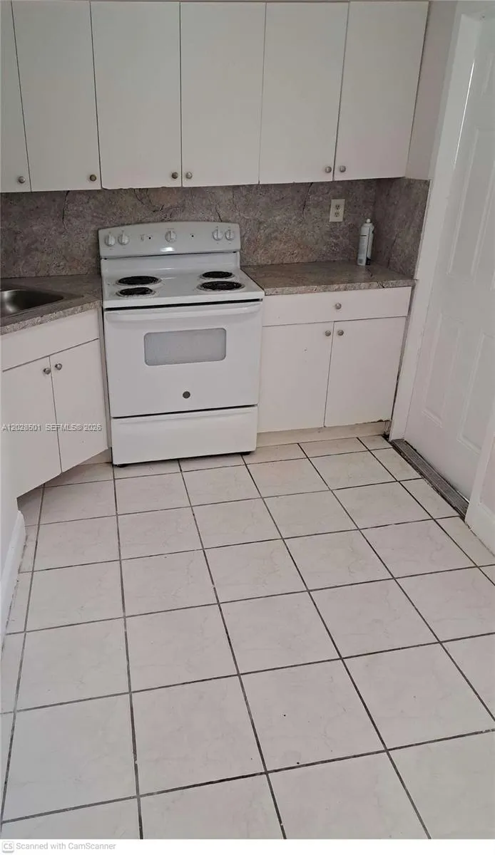 1362 SW 2nd St # 7, Miami FL 33135