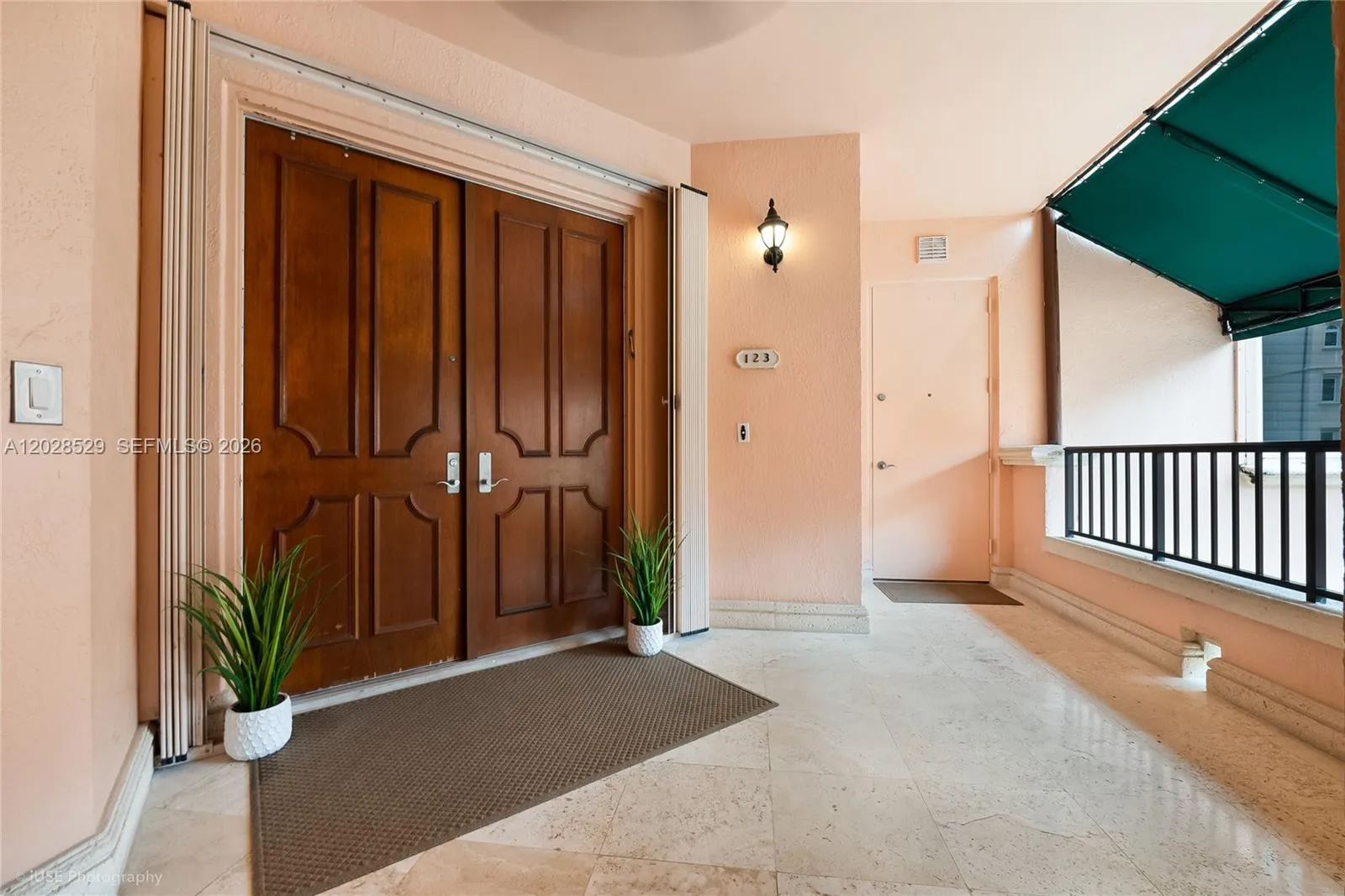 13645 Deering Bay Dr # 123, Coral Gables FL 33158