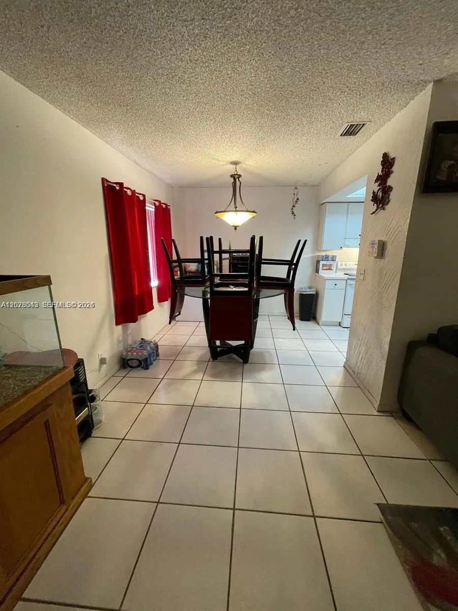 5813 NW 21st St # C, Lauderhill FL 33313