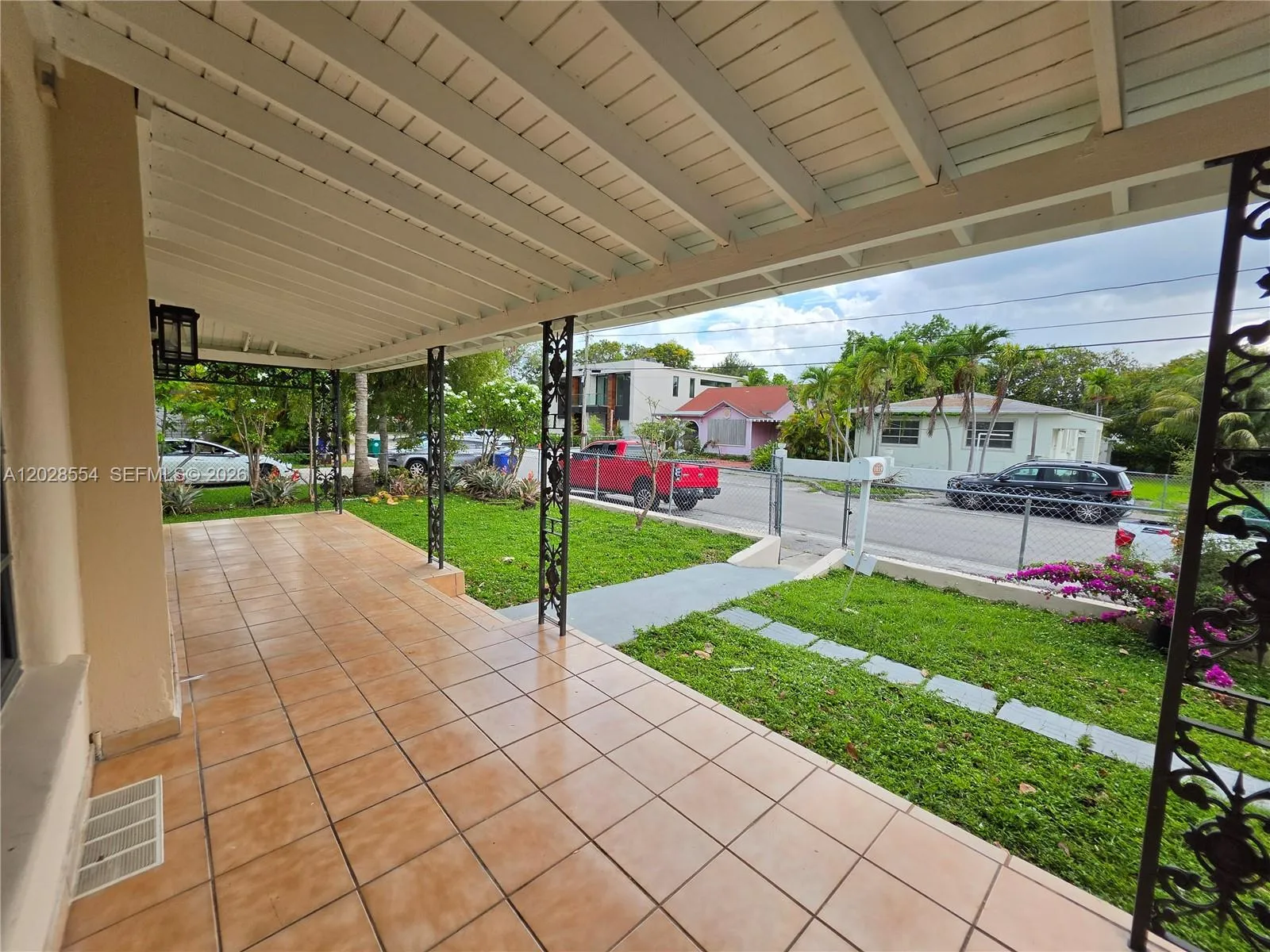 1019 SW 11th Ave, Miami FL 33130