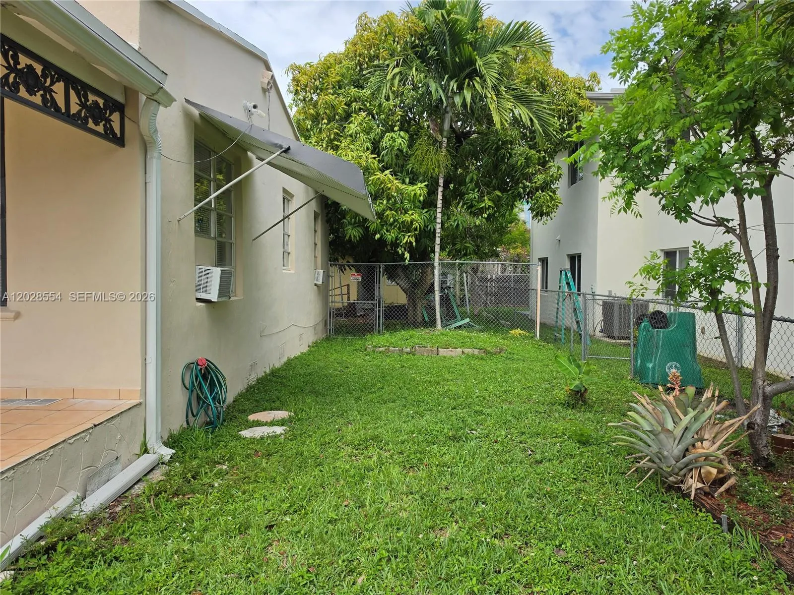 1019 SW 11th Ave, Miami FL 33130