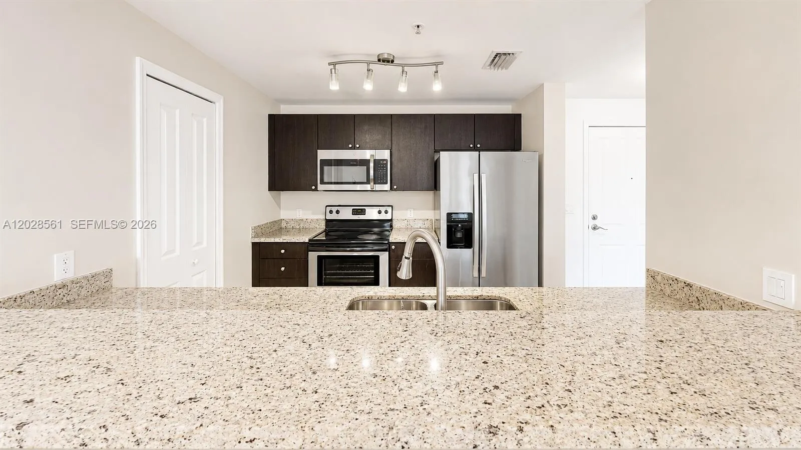 2650 SW 37th Ave # 506, Miami FL 33133