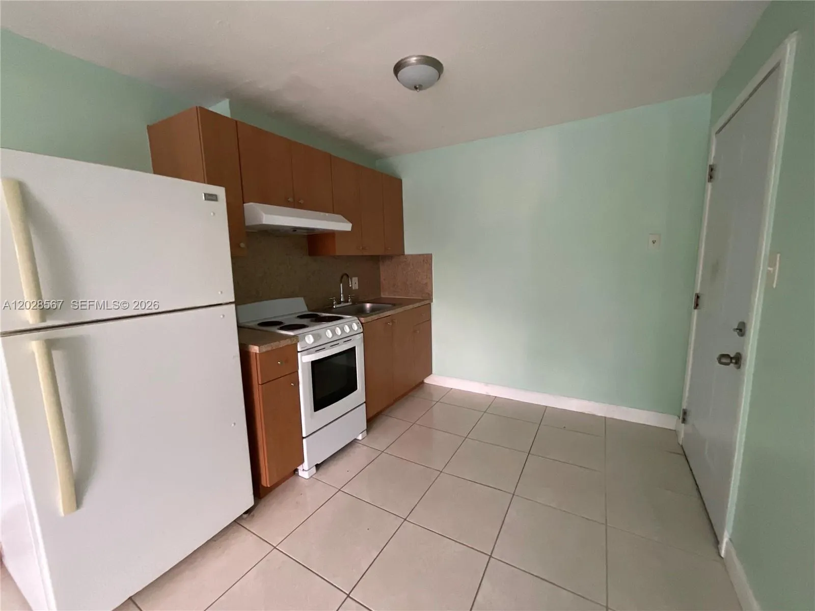 736 NW 42nd St # 2, Miami FL 33127