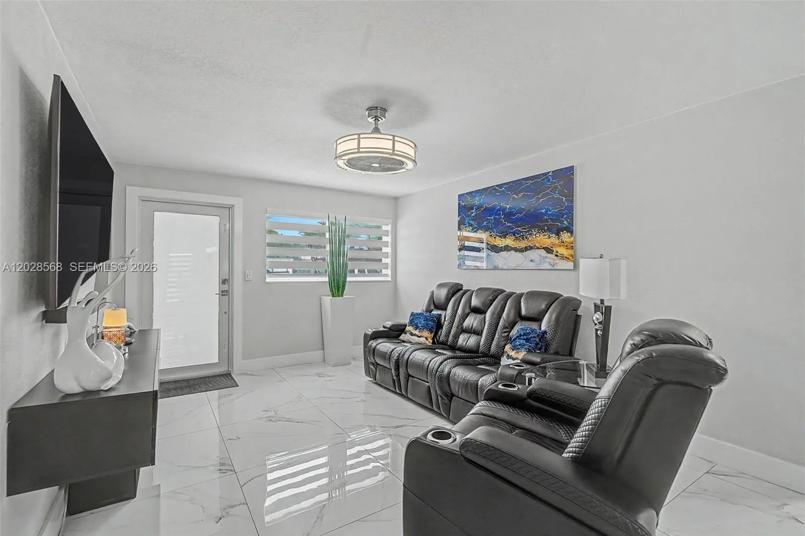10345 NW 35th Ct, Miami FL 33147