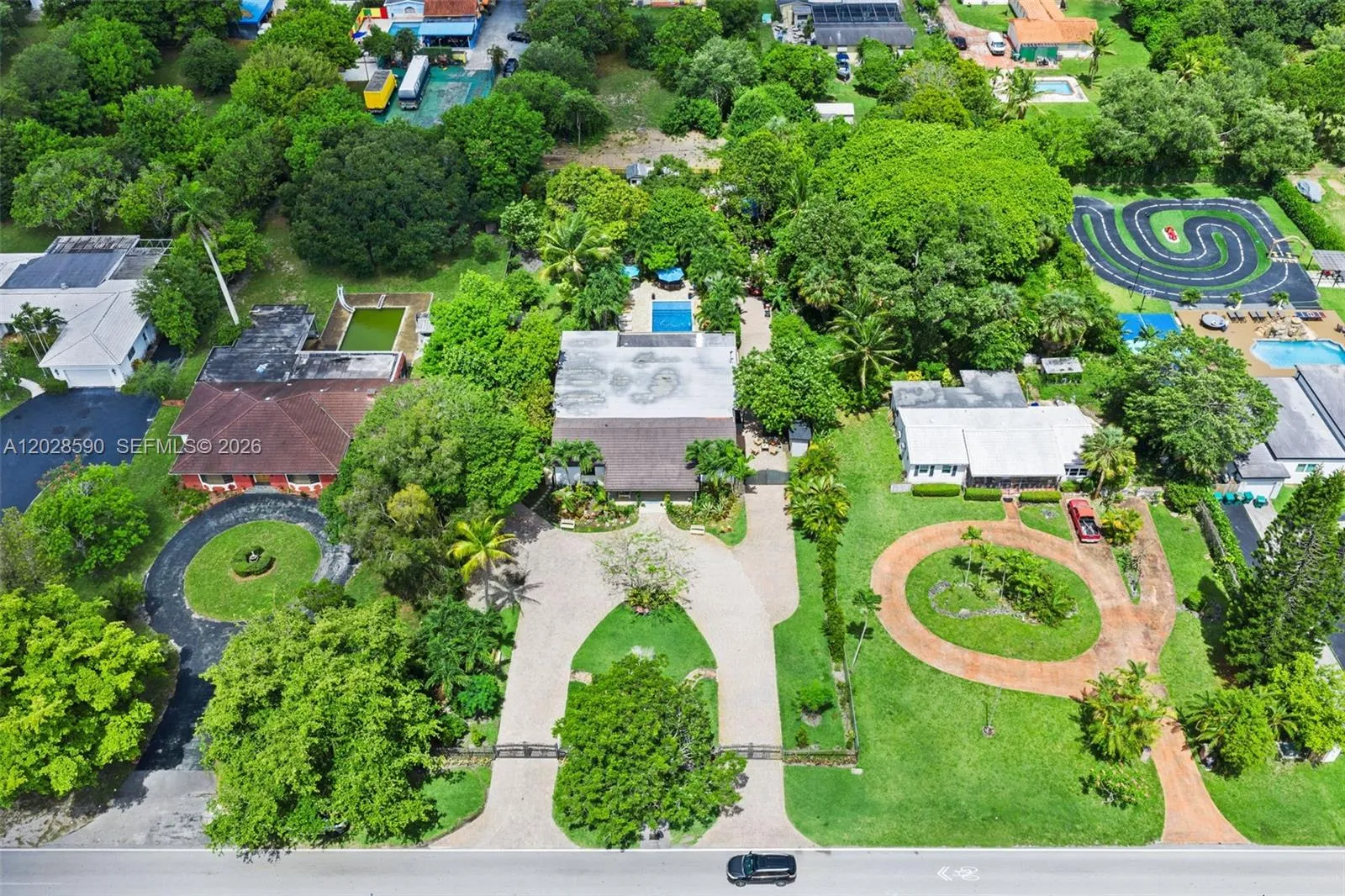 13700 N Miami Ave, Miami FL 33168