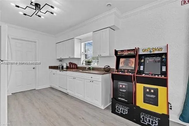 4120 NW 3rd Way, Deerfield Beach FL 33064