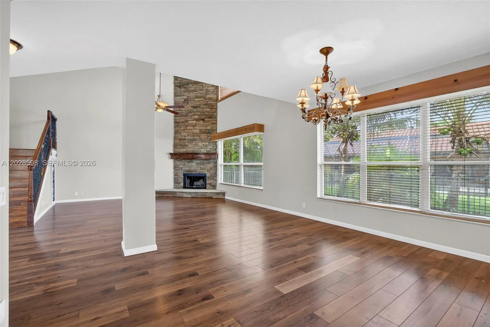 8226 NW 41st St, Coral Springs FL 33065