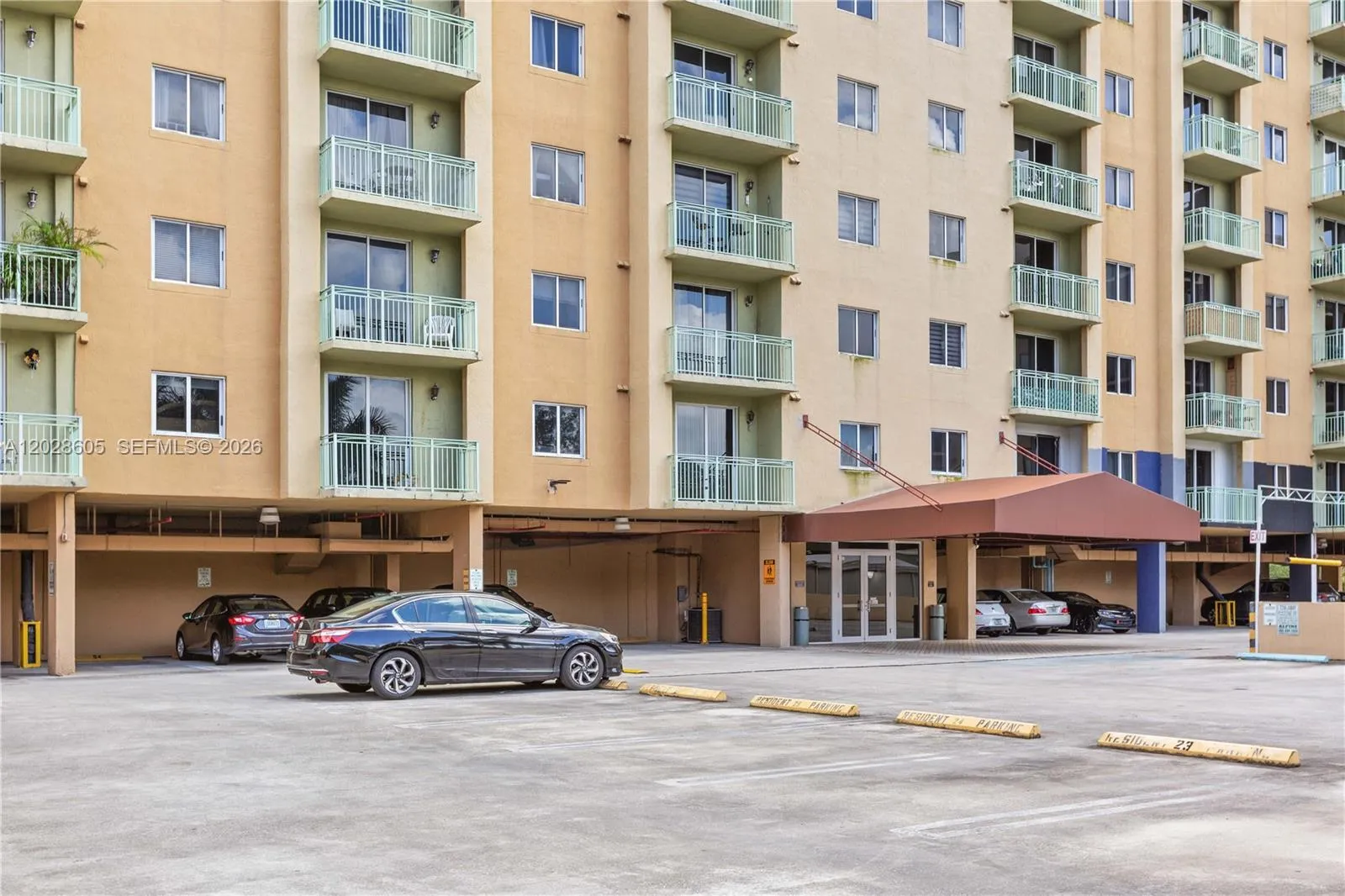 3500 Coral Way # 614, Miami FL 33145