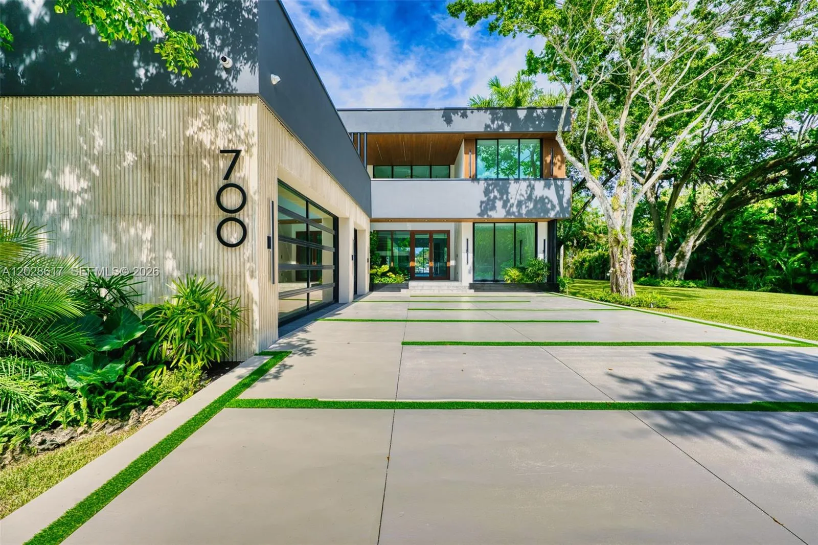 700 SW 12th Ave, Fort Lauderdale FL 33312