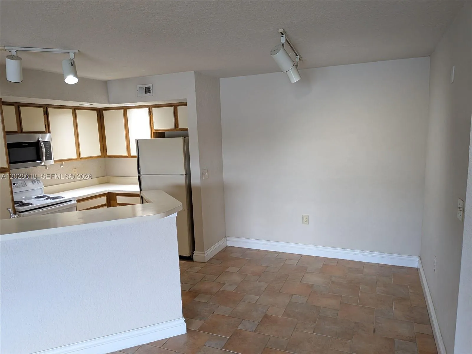 731 Vista Isles Dr # 1516, Sunrise FL 33325