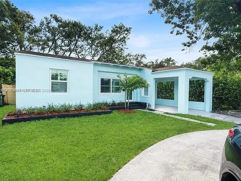 516 SW 12th St, Fort Lauderdale FL 33315