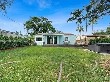 516 SW 12th St, Fort Lauderdale FL 33315