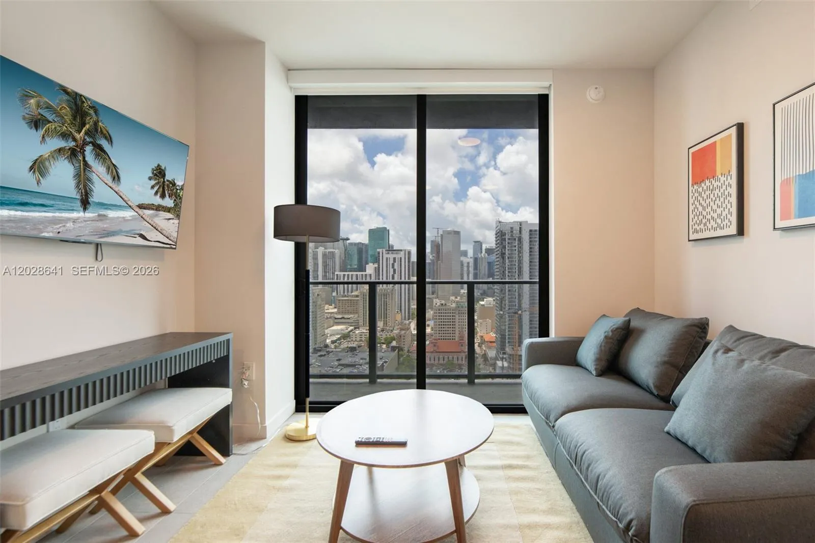 121 NE 5th St # 3103, Miami FL 33132