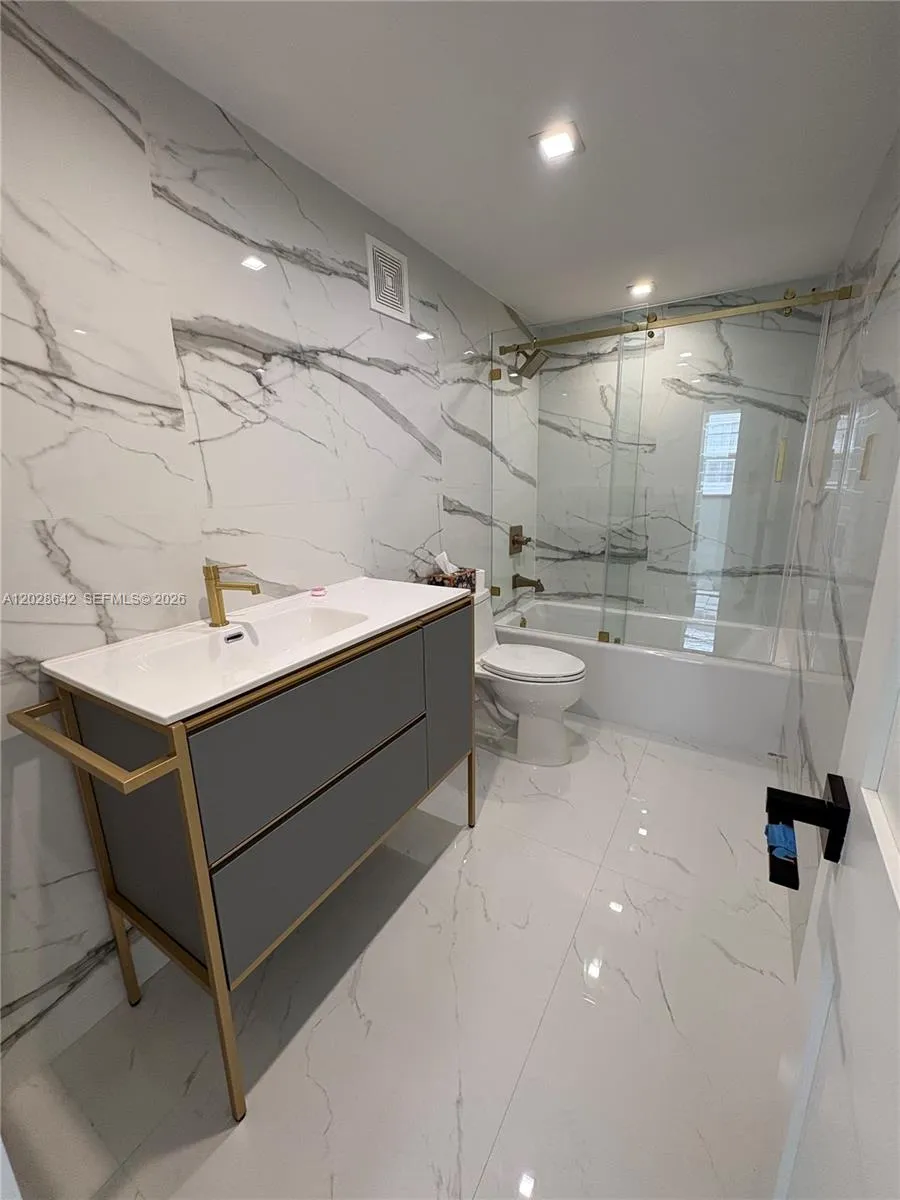 16710 NE 9th Ave # 511, North Miami Beach FL 33162