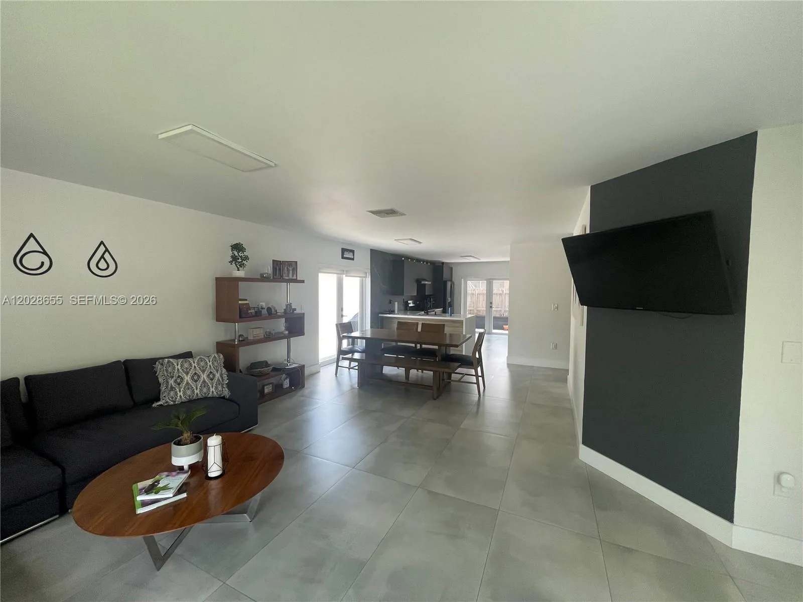 5733 NW 100th Ct # 5733, Doral FL 33178