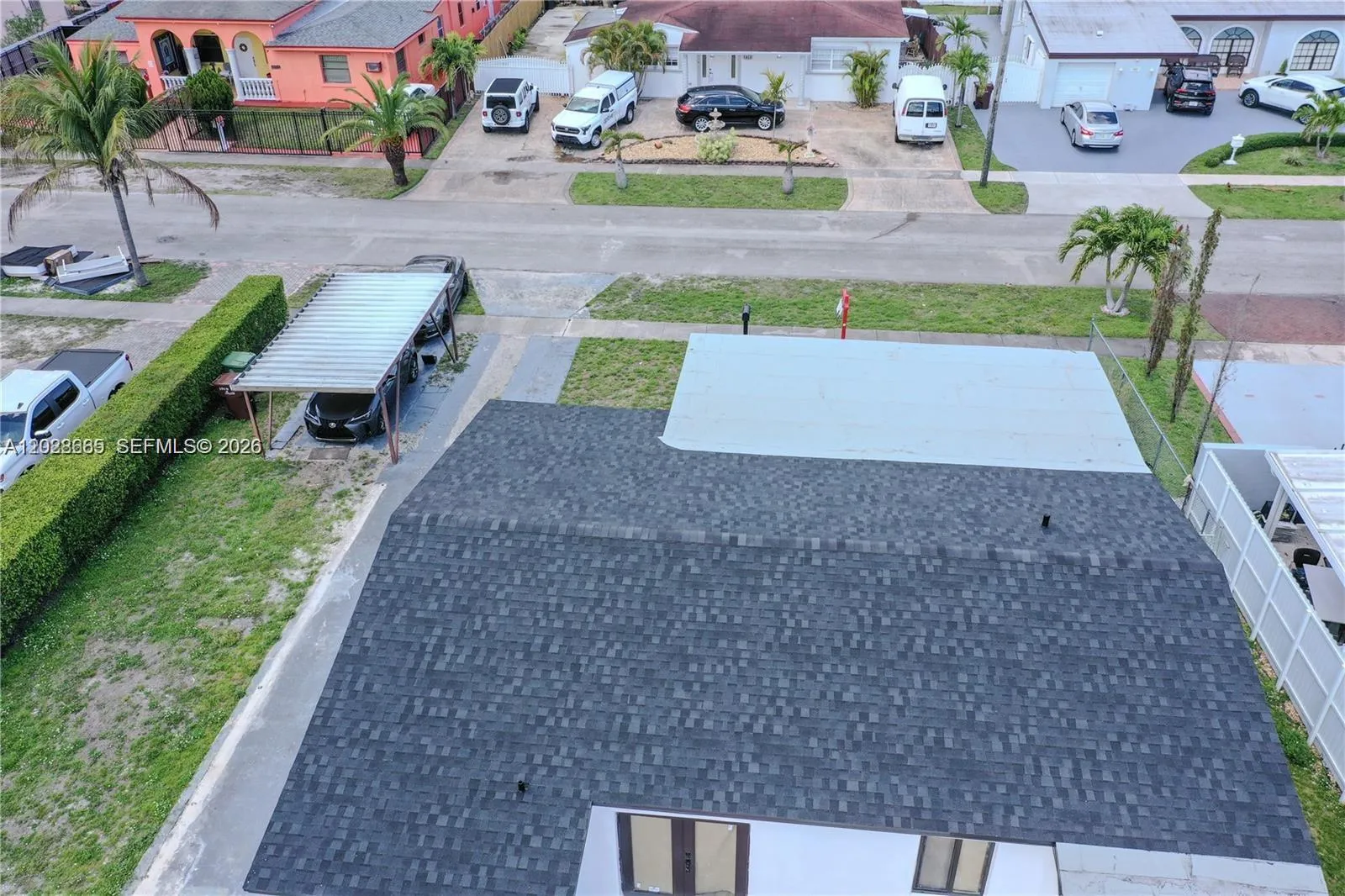 1014 W 66th St, Hialeah FL 33012