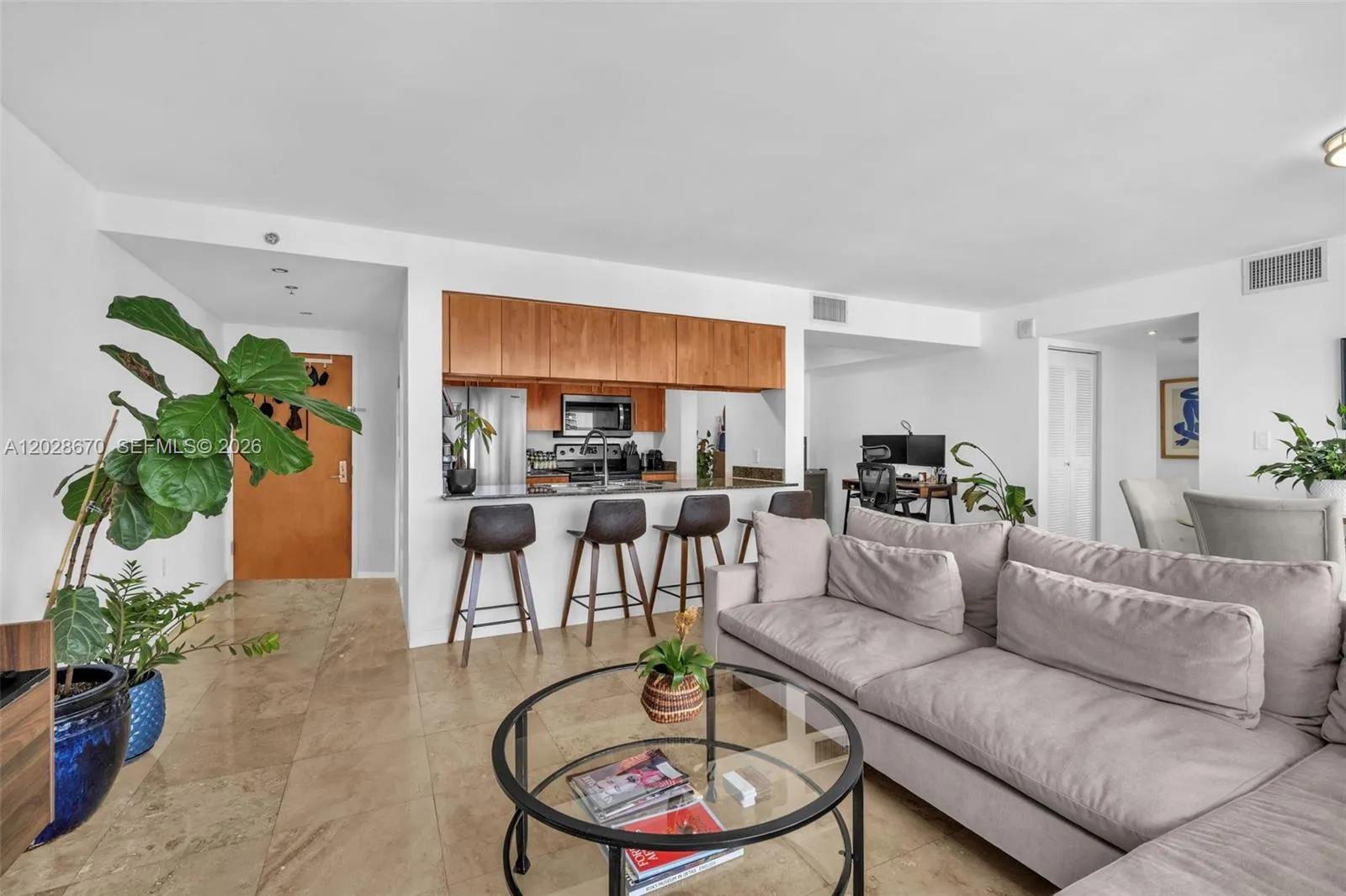 1200 Brickell Bay Dr # 3123, Miami FL 33131