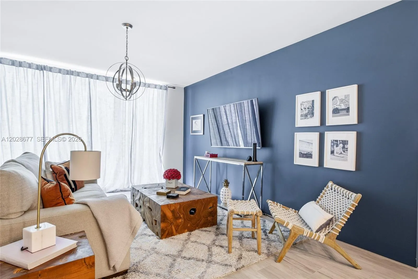31 SE 5th St # 2410, Miami FL 33131