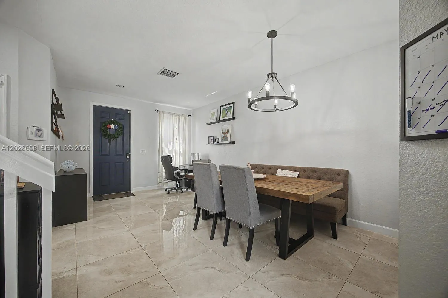215 SE 37th Pl, Homestead FL 33033