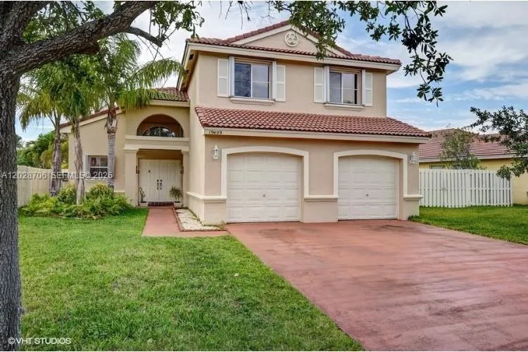 19409 NW 24th Pl, Pembroke Pines FL 33029
