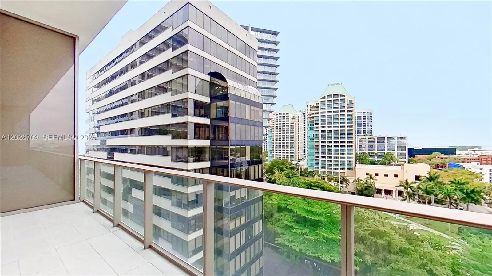 2678 Tigertail # 813, Coconut Grove FL 33133