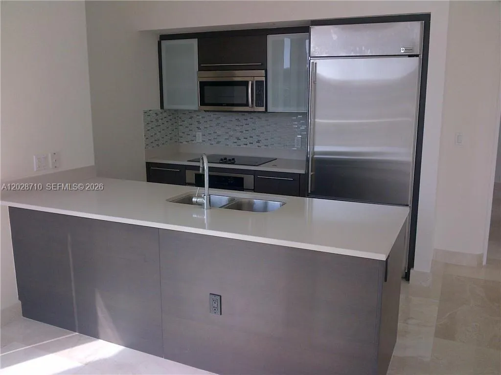 55 SE 6th St # 1502, Miami FL 33131