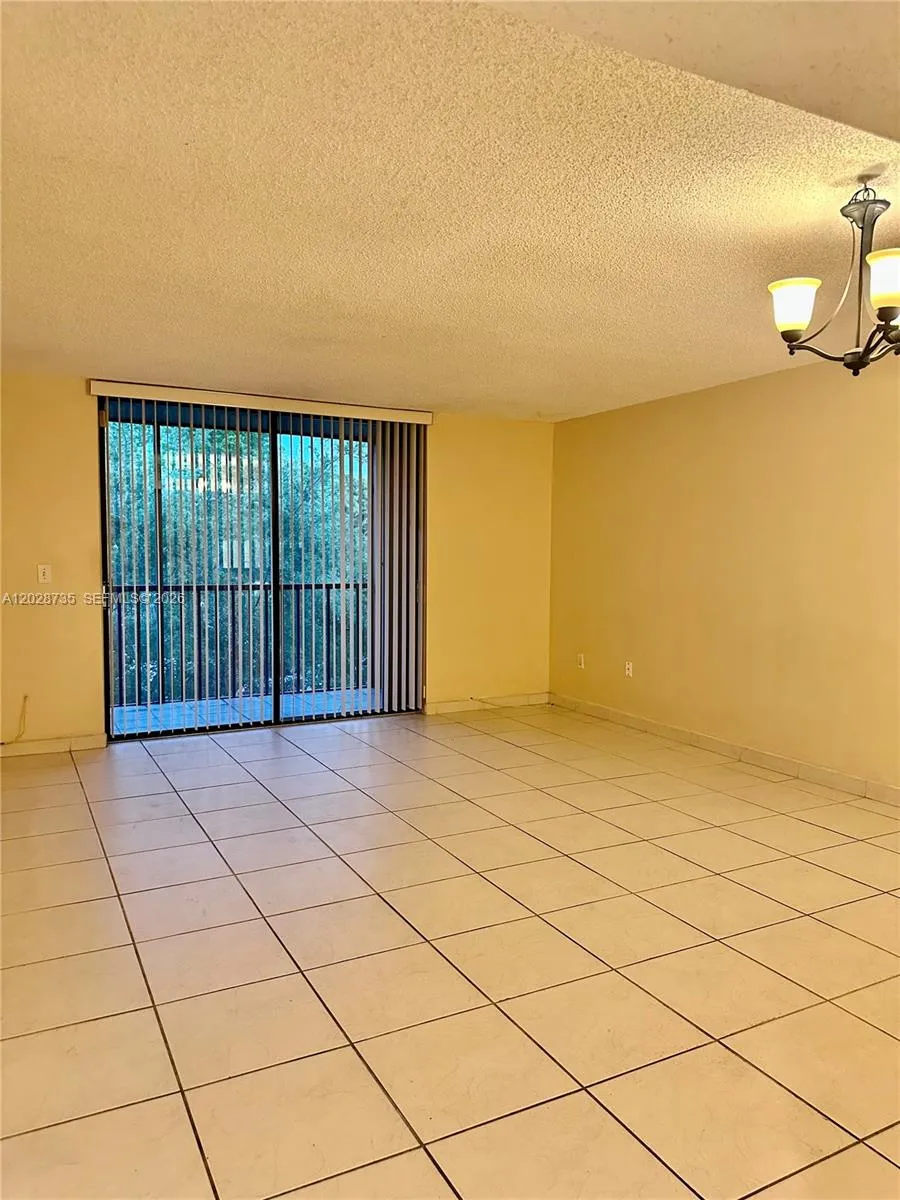 8760 SW 133rd Ave Rd # 301, Miami FL 33183