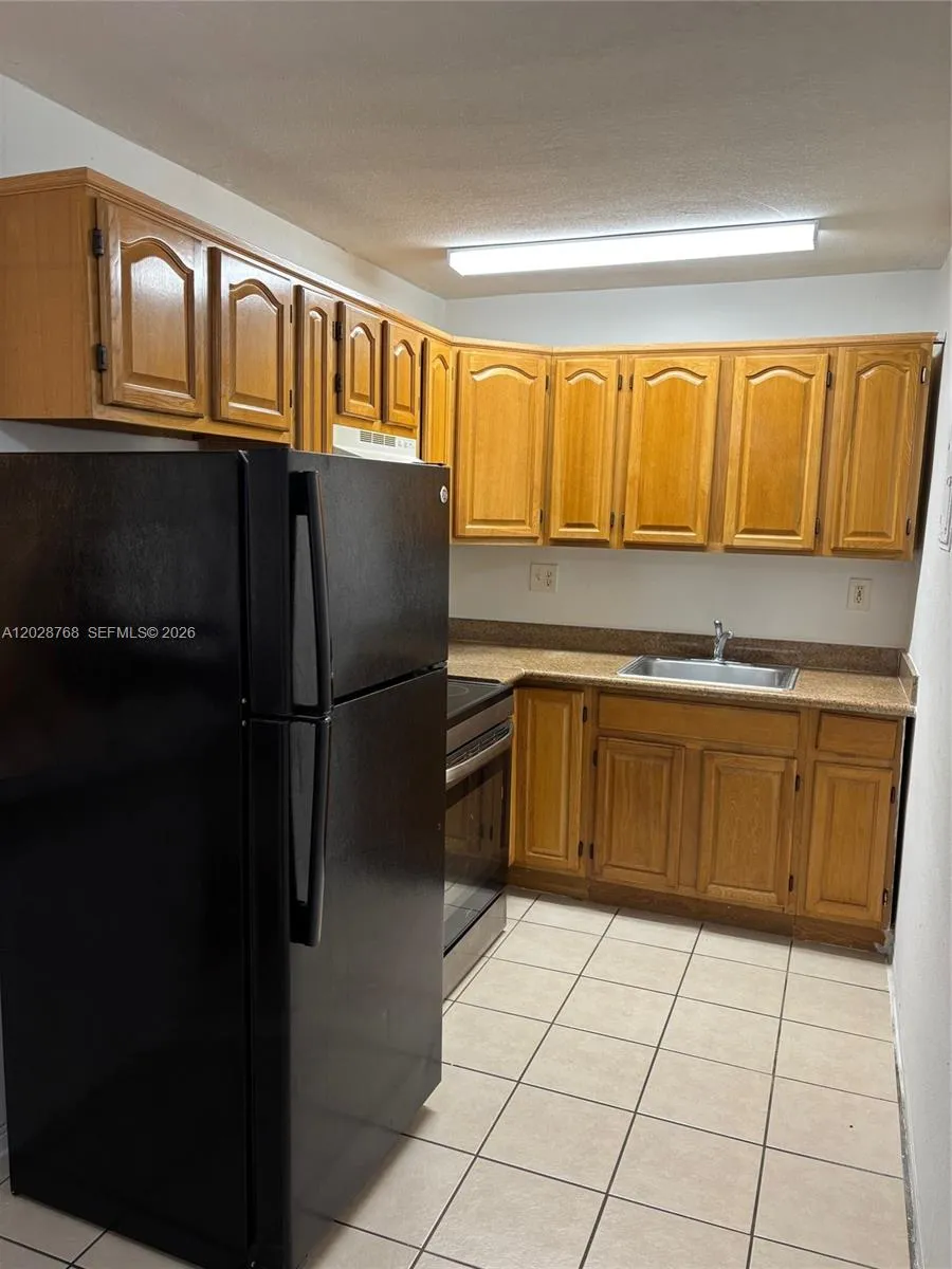 6780 SW 44th St # 15, Miami FL 33155